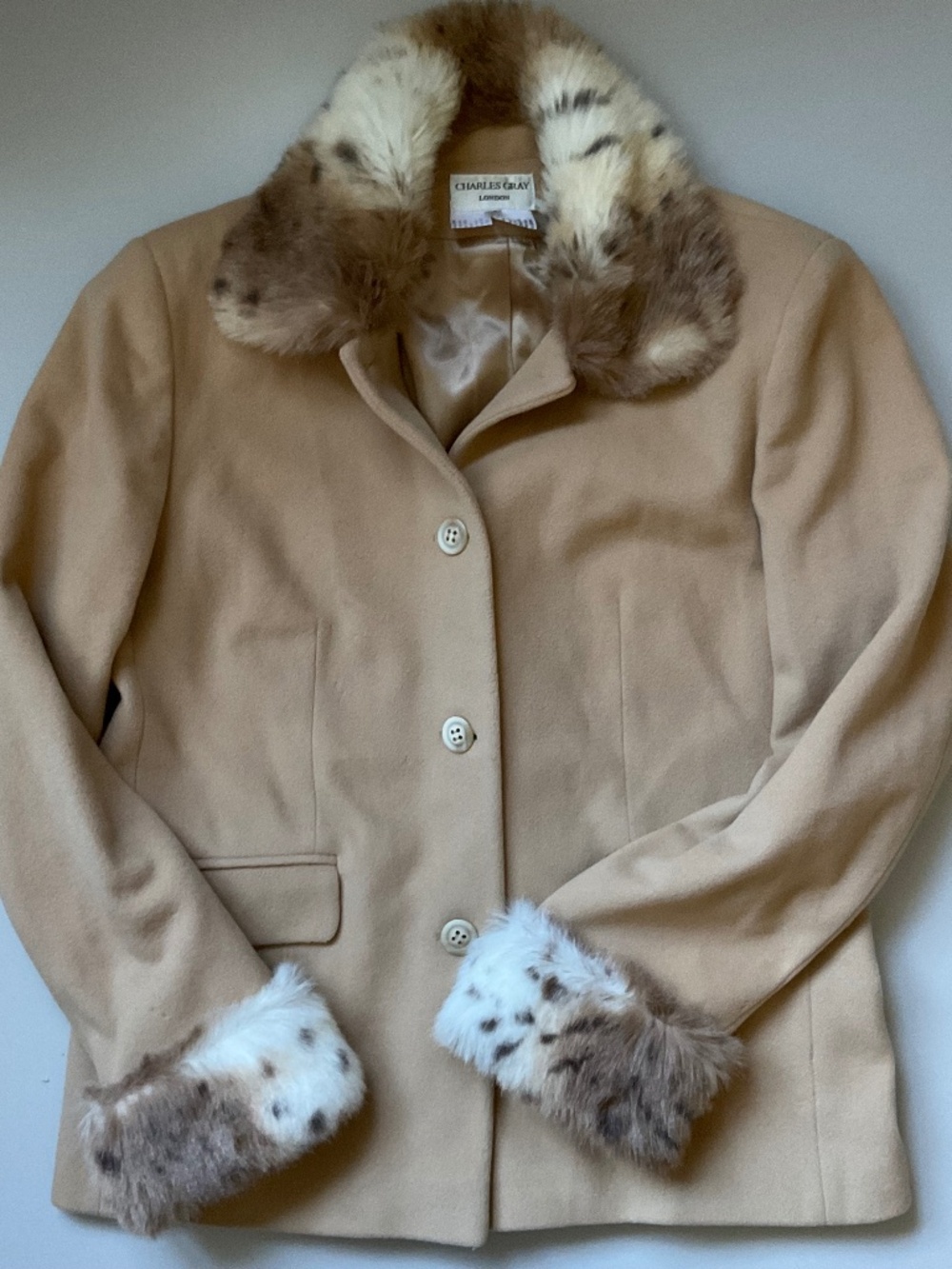 Medium VINTAGE CHARLES GRAY LONDON Coat
